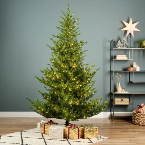Umělý vánoční stromek Norway 210 cm LED